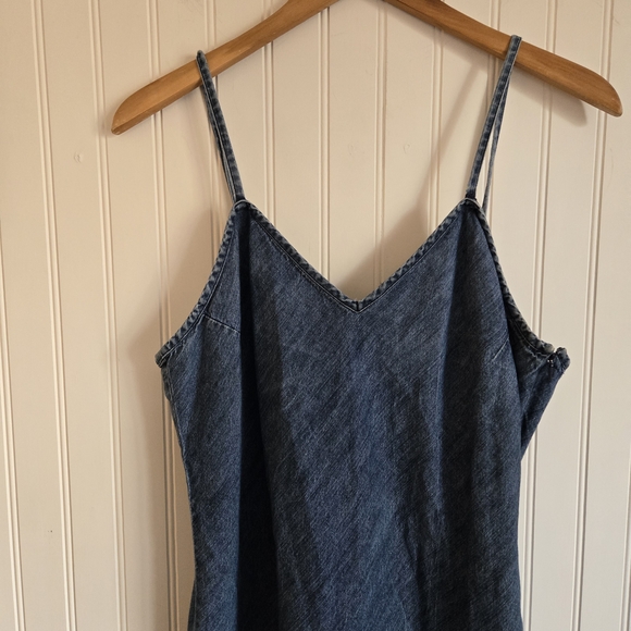 J. Jill Blue Cotton Denim Dress with Subtle Faded Wash Lace Hem - Picture 3 of 8